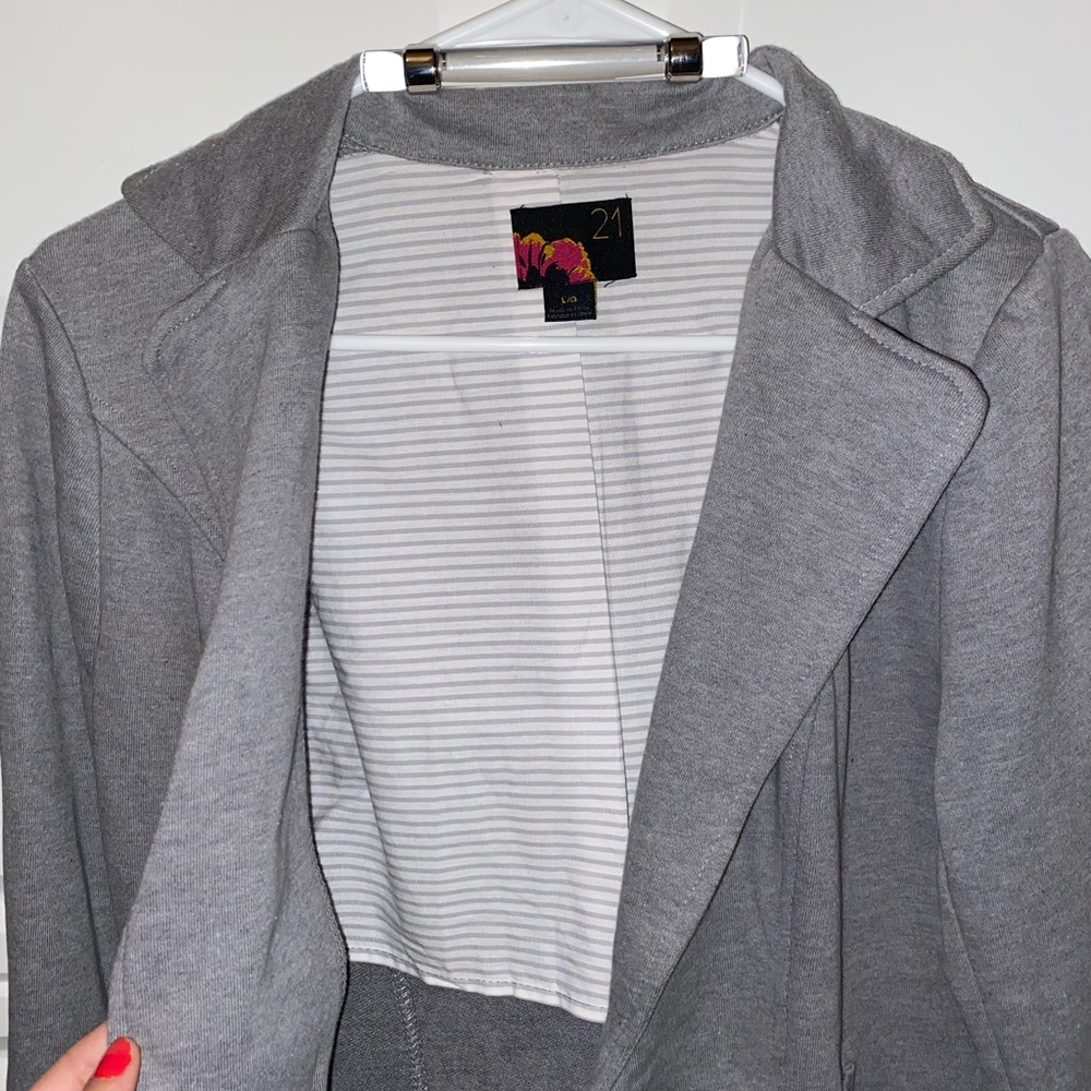 Gray Comfortable Blazer - image 2